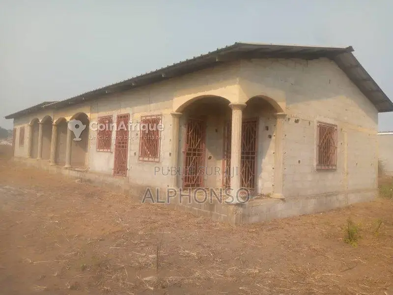 Concession 3 Apparts Jumelés à Vendre Koufoli | Négociable