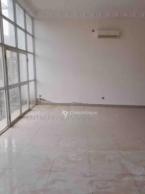 Photo - Location bureaux- Pointe-noire