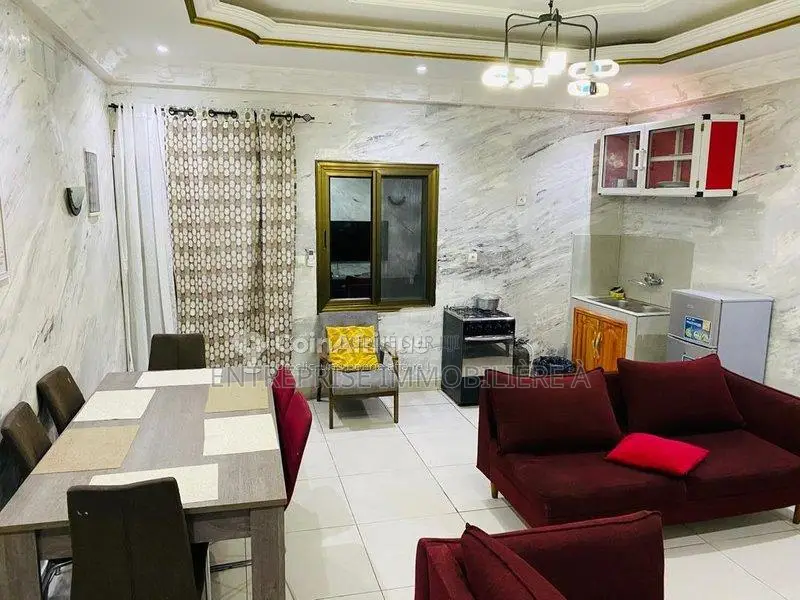 Location appartement meublé 4 pièces - Pointe Noire