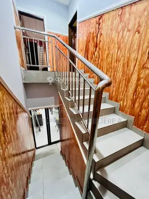 Location appartement meublé 4 pièces - Pointe Noire