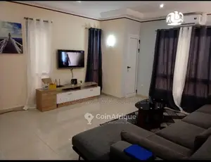 Photo - Location appartement meublé 4 pièces - Pointe-Noire