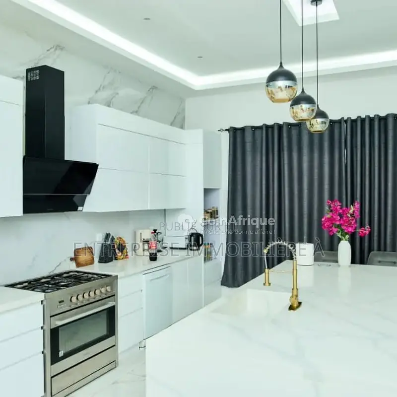 Location Villas 4 pièces - Pointe-noire