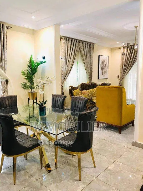 Location appartement meublé 4 pièces  - Brazzaville-mpila