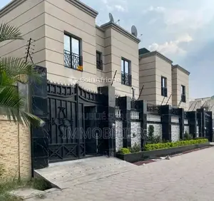 Photo - Location villa duplex 4 piéces - Brazzaville