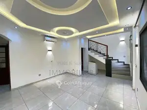 Location villa duplex 4 piéces - Brazzaville