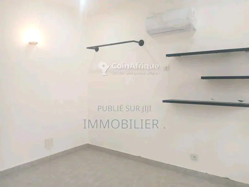 Location appartement 02 pièces - Centre ville Brazzaville