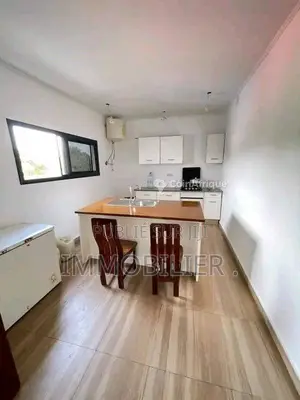 Location  villa 4 pièces   -Brazzaville