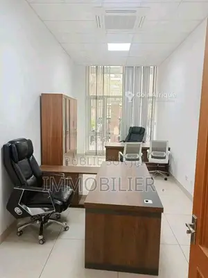 Location bureaux meublés à  Brazzaville