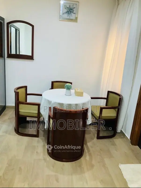 Location studio meublé - Brazzaville