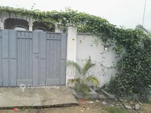 Parcelle 2 Appartements à Vendre 30M/Unité - Investissement Locatif