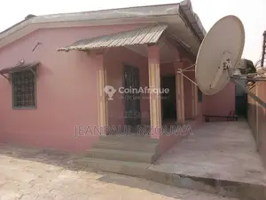 Immeuble 4 Apparts Loués 550K/Mois Tchimbamba