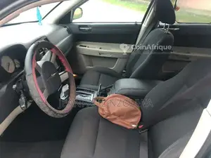 Location Voiture Mariage Luxe Pointe-Noire