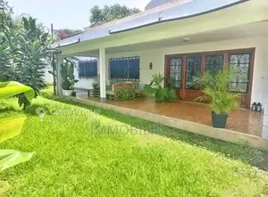 Vente villa 6 pièces -  Centre-Ville de Brazzaville