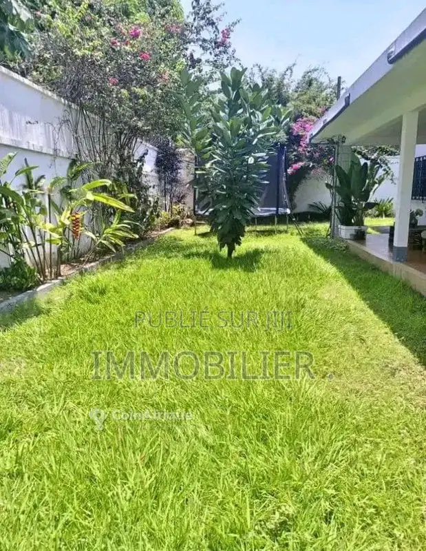 Vente villa 6 pièces -  Centre-Ville de Brazzaville