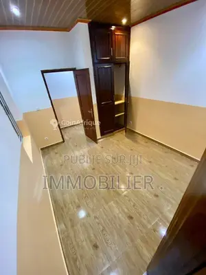 Location appartement 3 pièces - Brazzaville