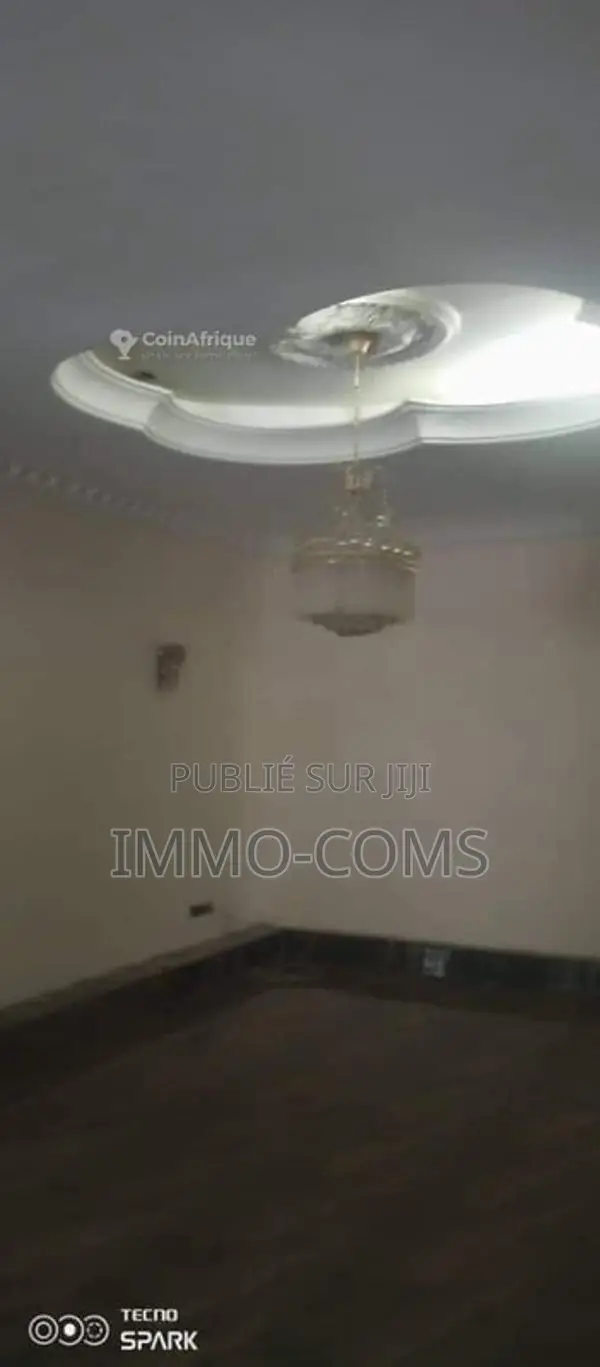 Location villa 04 pièces - Brazaville