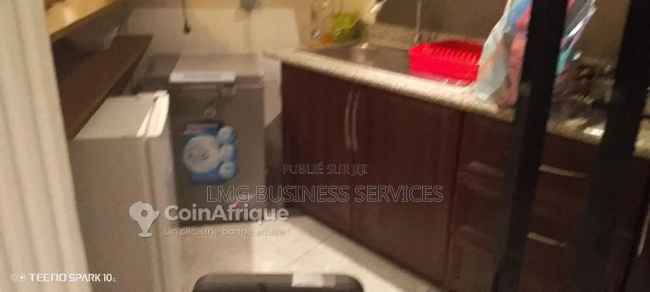 Location appartement meublé 2 pièces -Brazzaville