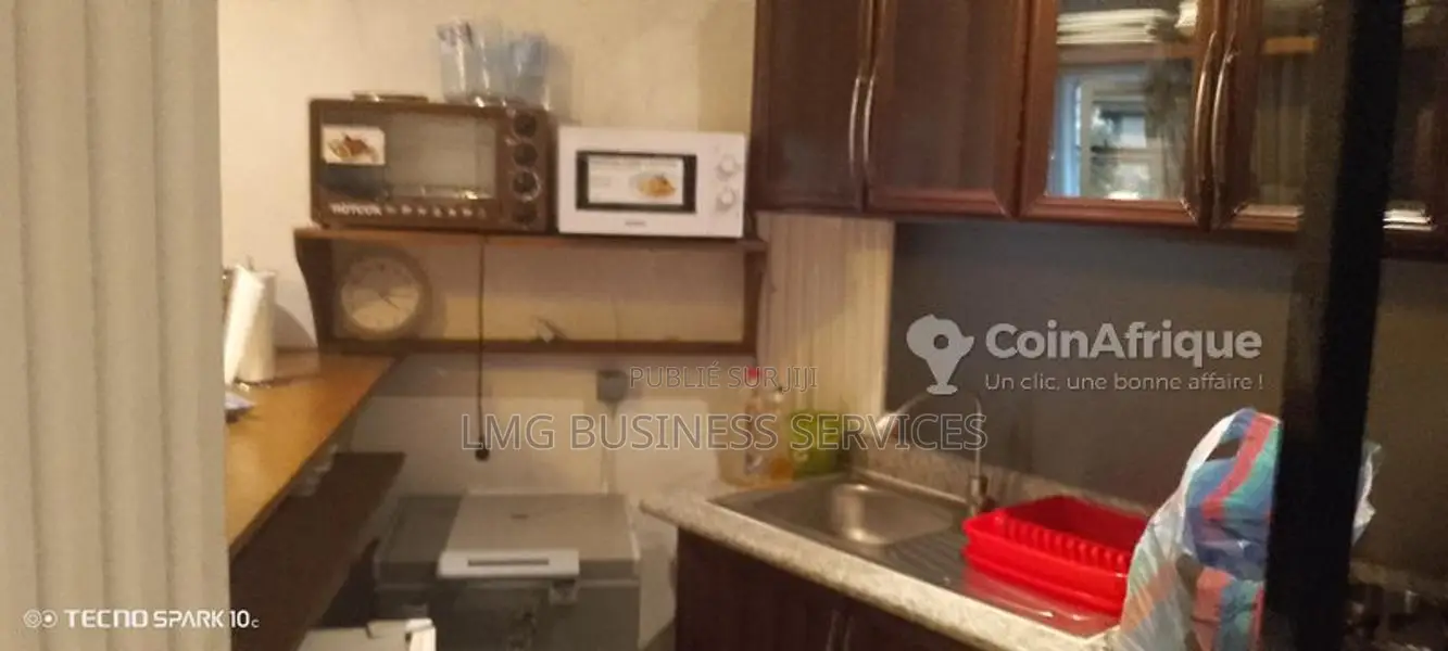 Location appartement meublé 2 pièces -Brazzaville