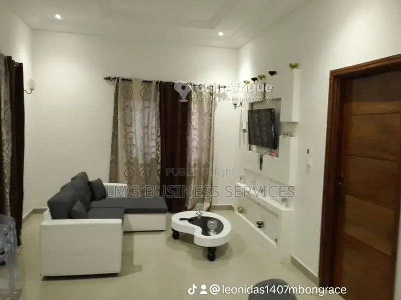 Location appartement meublé - Brazzaville