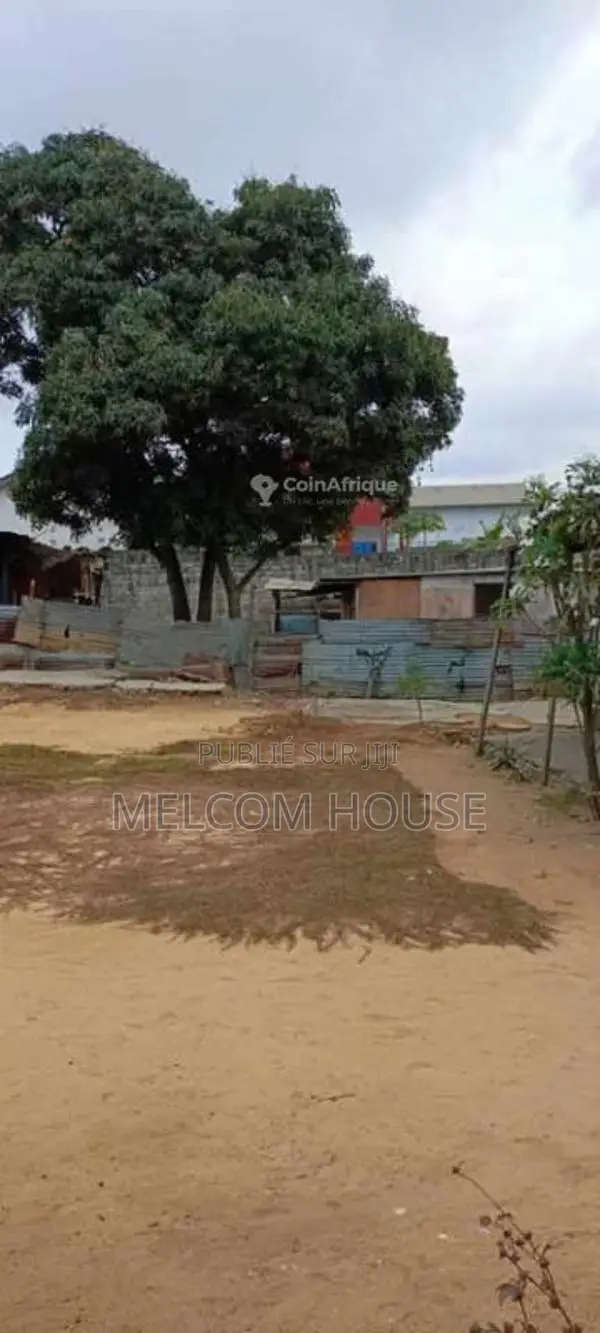 Parcelle 400 m² - Pointe Noire