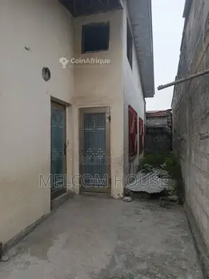 Terrain commercial - Mvoumvou