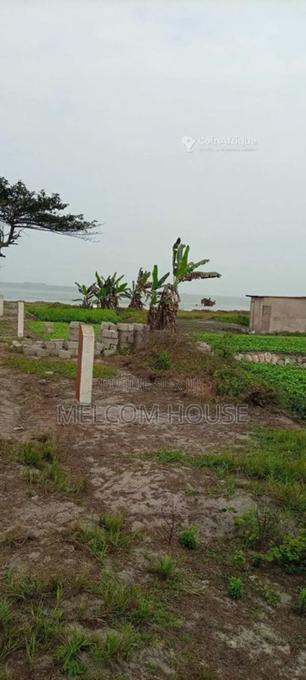 Parcelle 500 m² - Camp de la raffineri