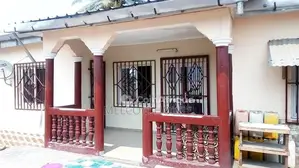 Vente villa 3 pièces - Tchimbamba