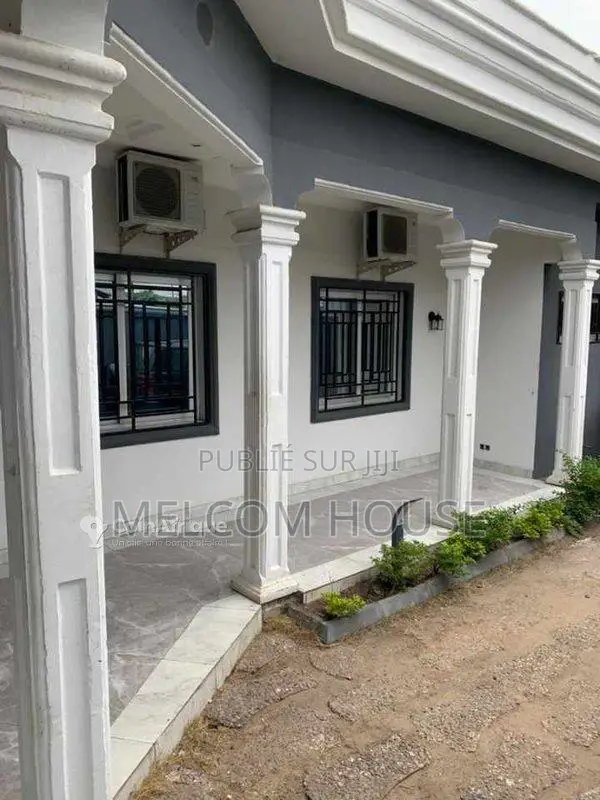 Vente villa 4 pièces - Moukondo