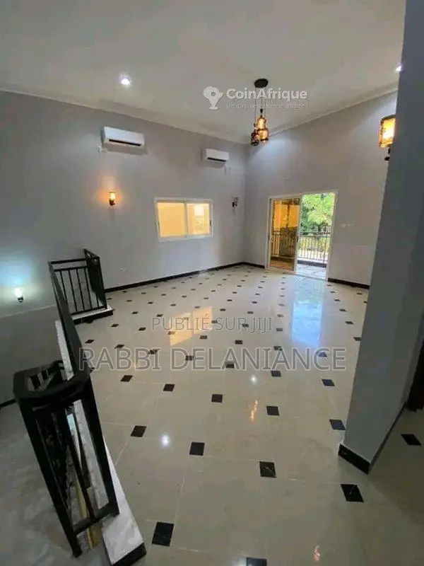 Location villas 3 pièces - Brazzaville