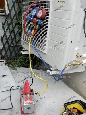 Photo - Services splits en panne.