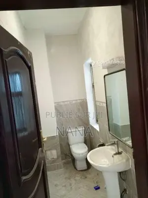 Location appartement 4 pièces - Pointe Noire