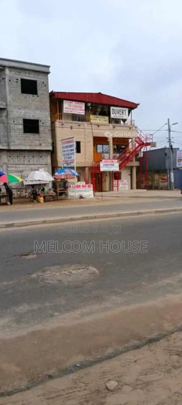 Terrain 1/2 lot - Songolo