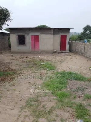 Photo - Terrains 90  - Brazzaville