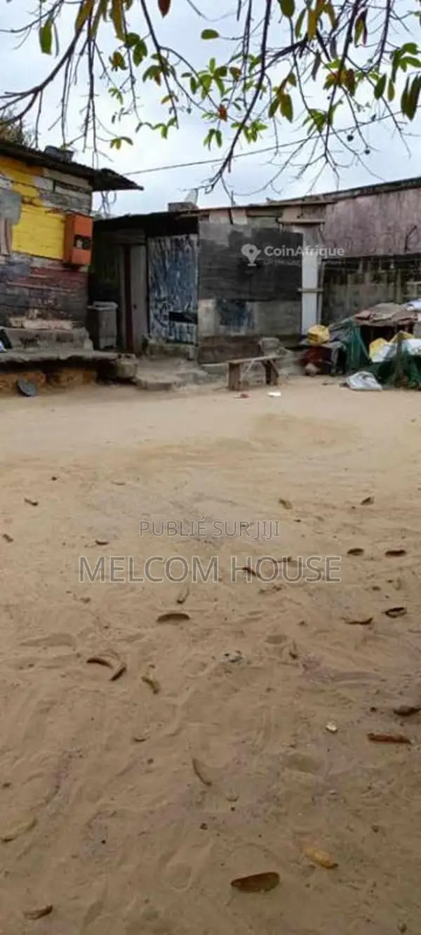 Parcelle à Mvoumvou