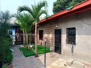 Photo - Vente villa commerciale - Mfilou