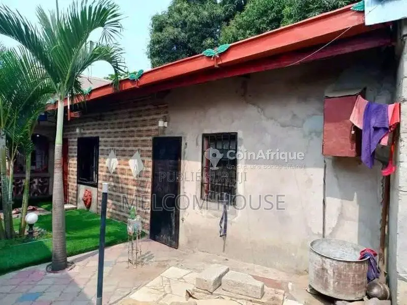 Vente villa commerciale - Mfilou