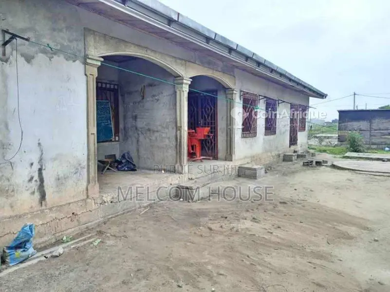 parcelle a mongo poukou