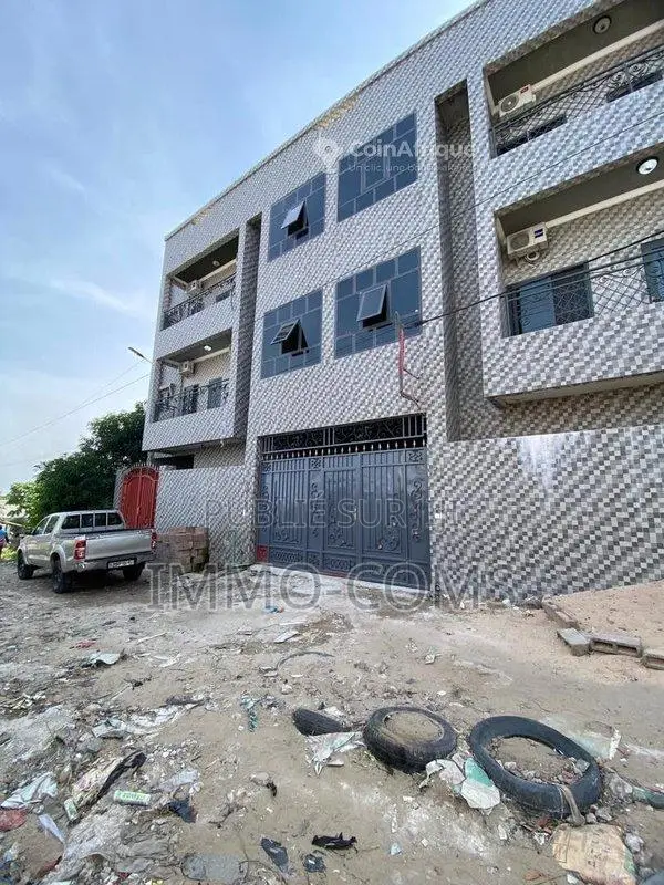 Location appartement 3 pièces - Moukondo