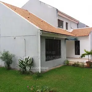 Location villa 9 pièces - Pointe-Noire