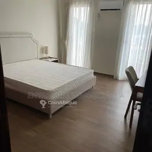 Location appartement meublé 7 pièces - Pointe-Noire