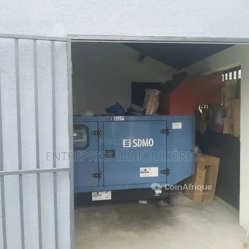 Location villa 10 pièces - Pointe-Noire