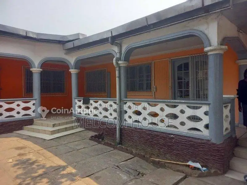 Vente villa 3 pièces - Tchimbamba