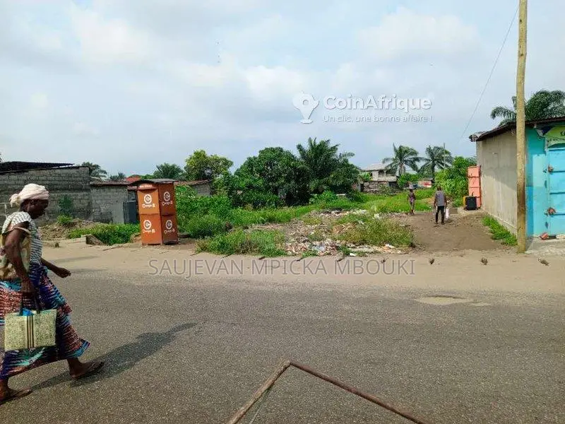 Terrains 500 m² - Pointe Noire