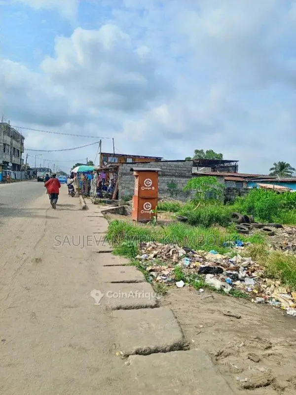 Terrains 500 m² - Pointe Noire