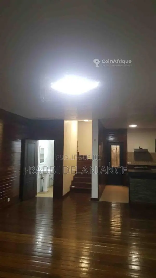 Location villas 3 pièces - Brazzaville