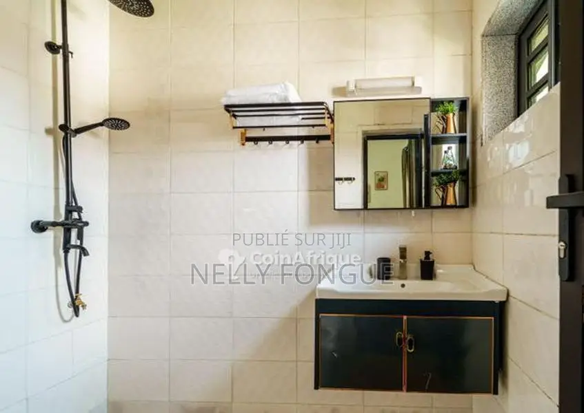 Location appartement meublé 03 pièces - Brazzaville