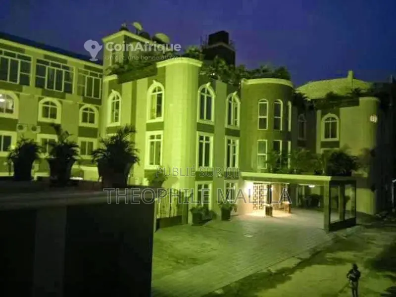 Vente Immeuble 100m2 - Fouks