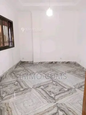 Location studio - Moungali