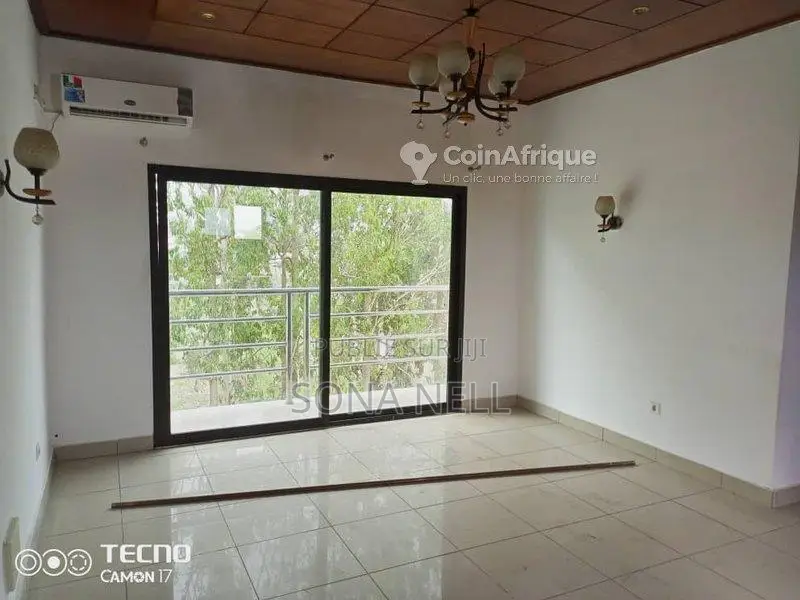 Location appartement meublé - Poite Noir