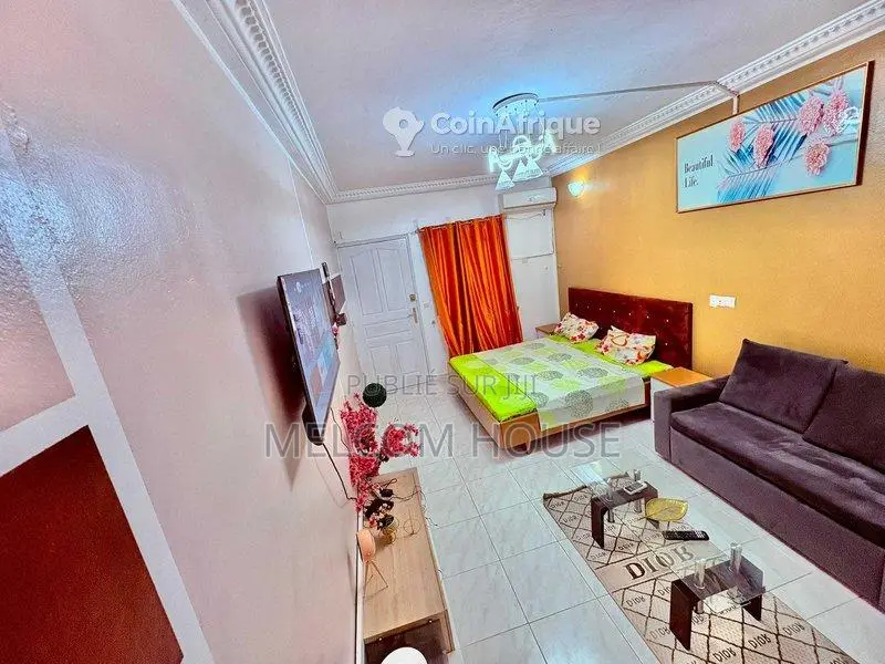 Location studio meublé - Tchimbamba